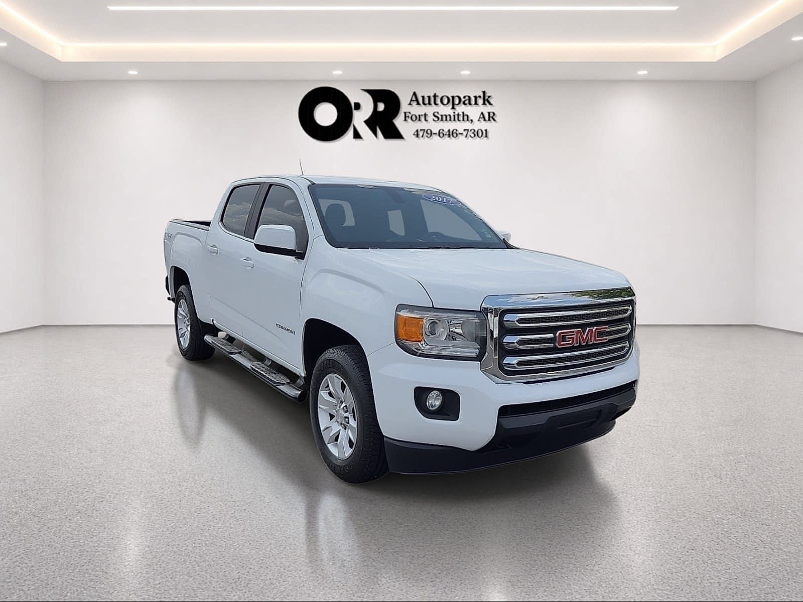 Summit White 2017 GMC Canyon Pickup Truck Four-Wheel Drive 8-Speed Automatic