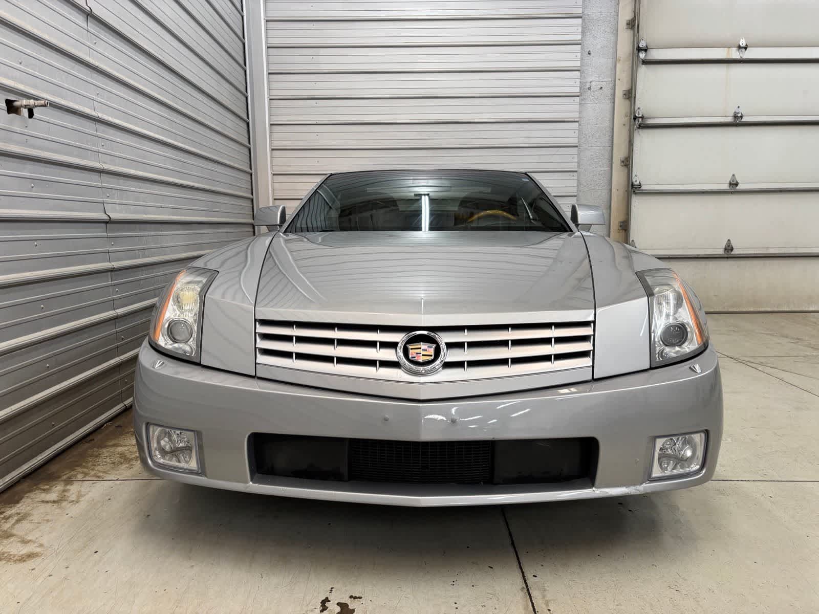 2005 Cadillac XLR Base - Image 2