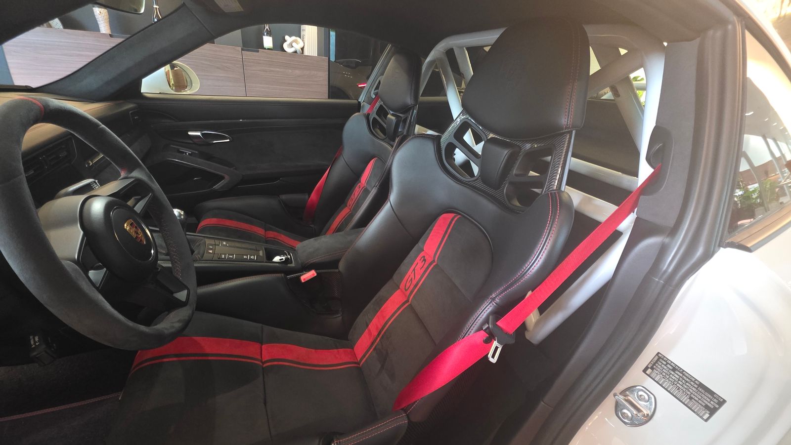2018 Porsche 911 GT3 — foto completa 10 de 11