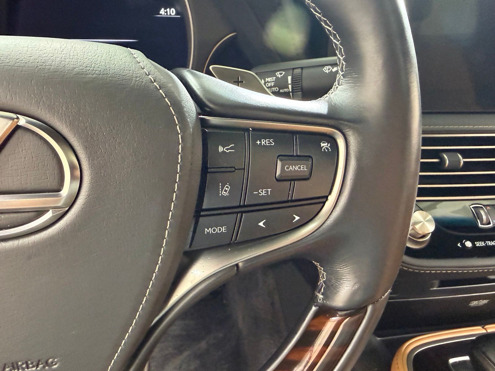 Used 2021 Silver Lexus 500 AWD image 16