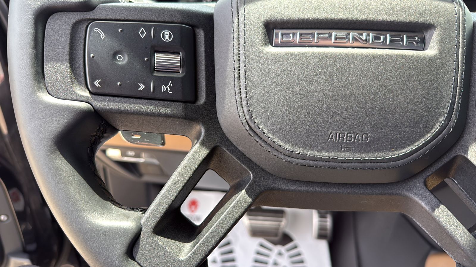 Used Car 2025 Land Rover Defender 110  V8 For Sale Under $100,000 In Austin, Texas
