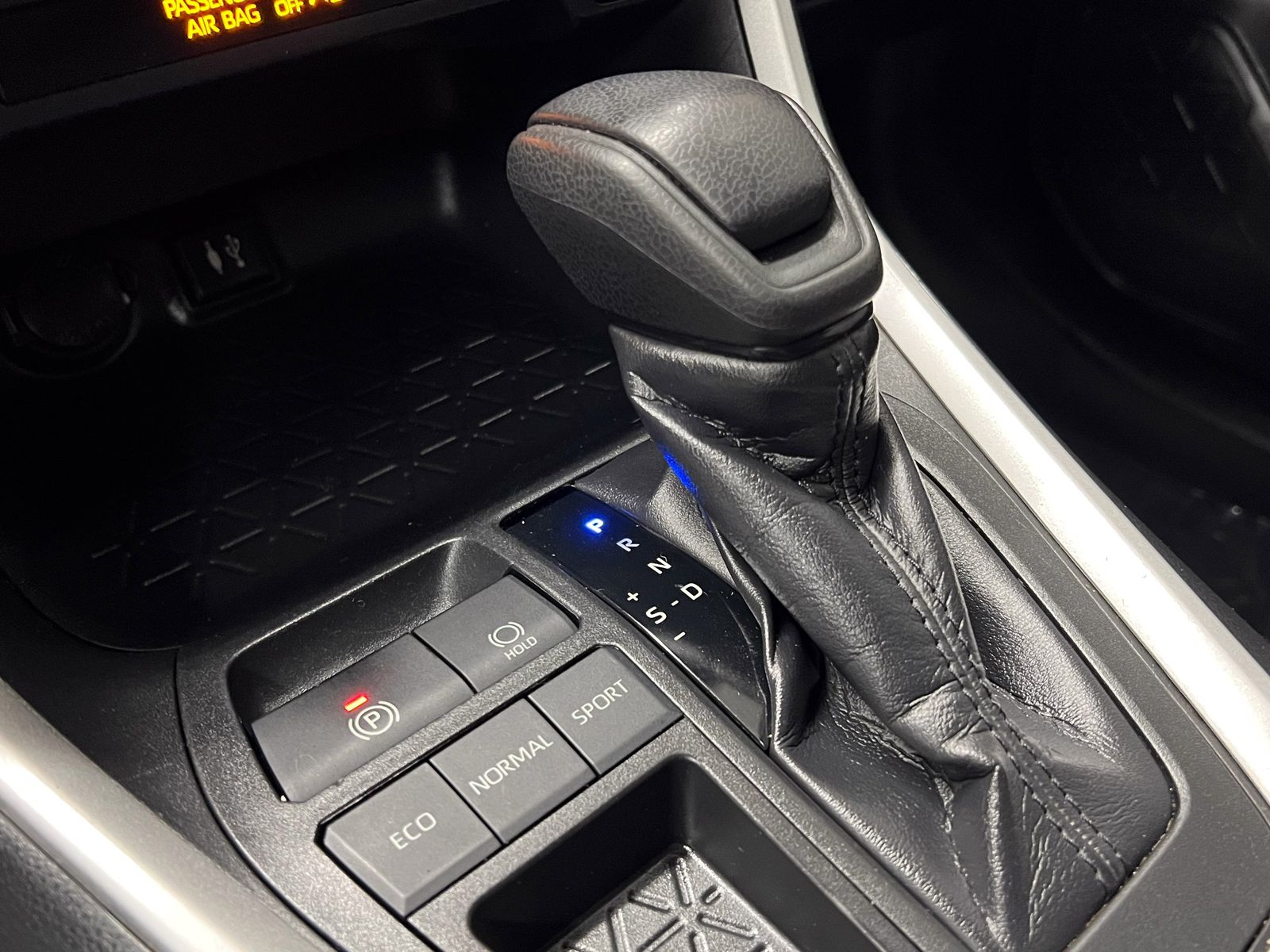 used 2019 Toyota RAV4 car, priced at $23,288