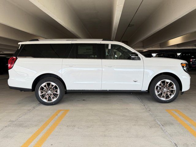 New 2026 Star White Metallic Tri-Coat Ford King Ranch image 2