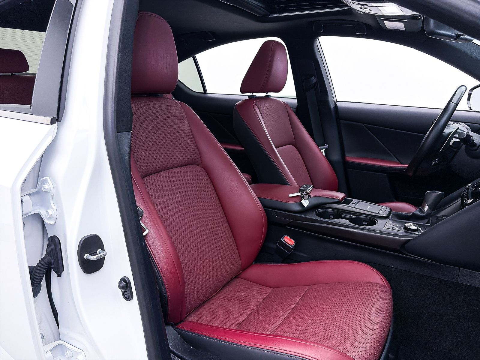 2024 Lexus IS 350 F SPORT DESIGN - Photo 36