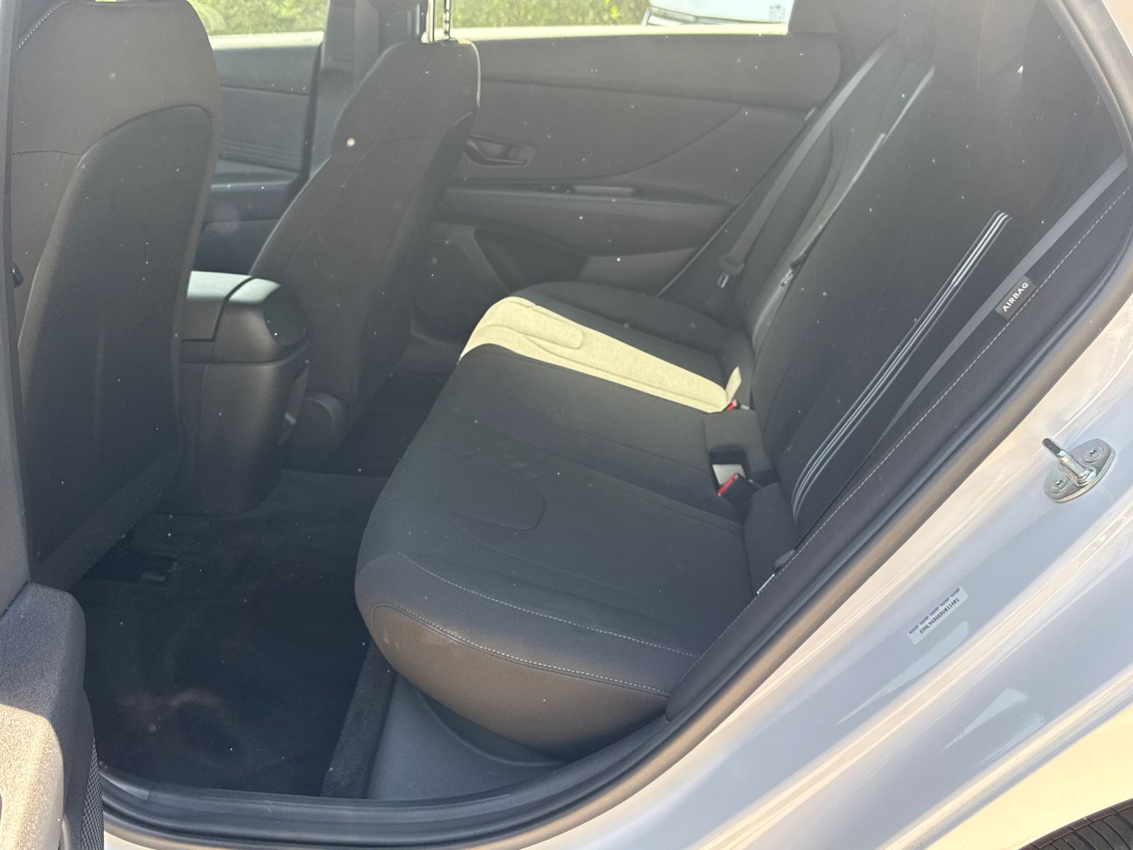 Used 2025 White Hyundai SEL Sport image 20