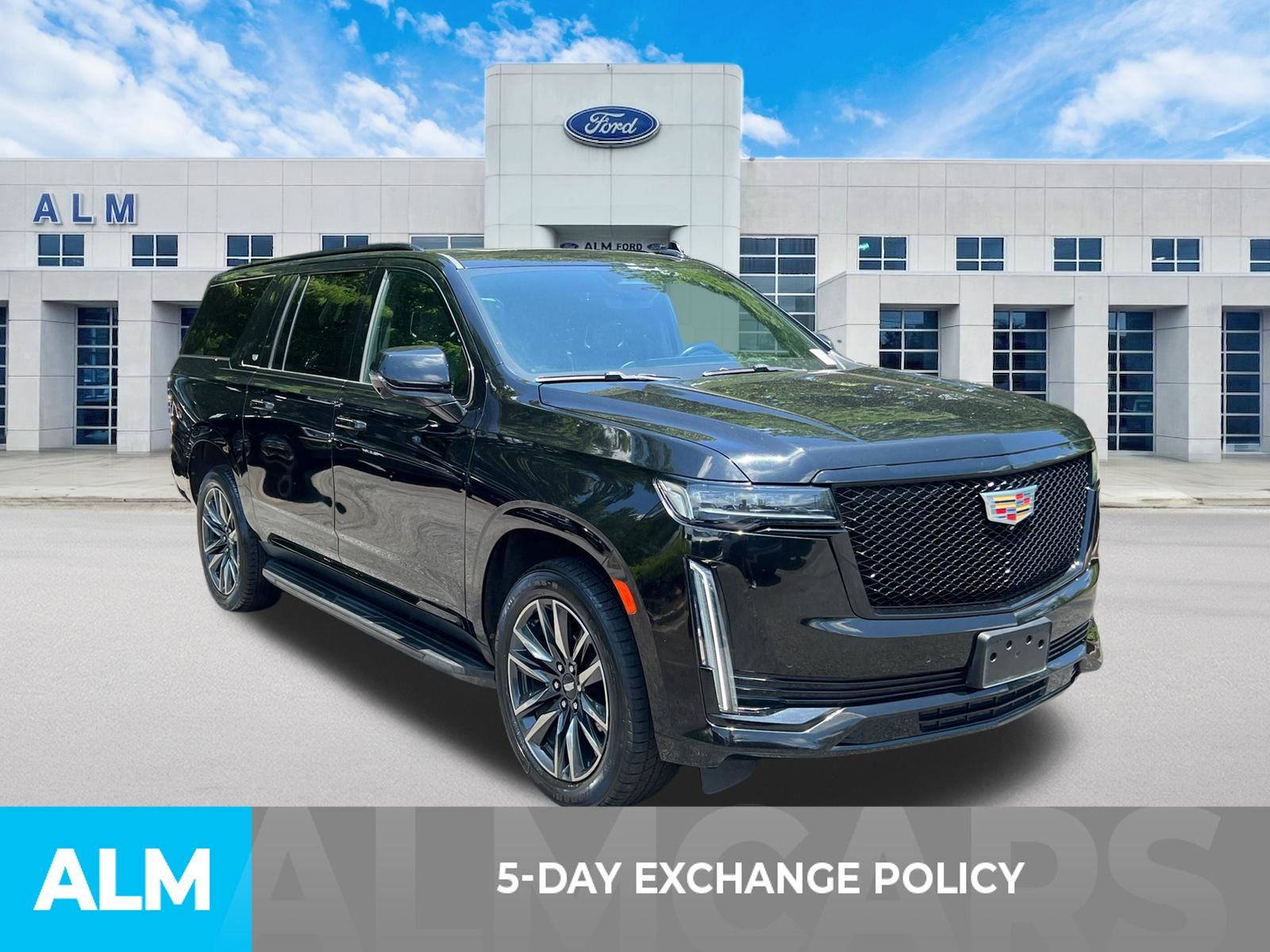 Used 2022 Black Cadillac Sport image 3
