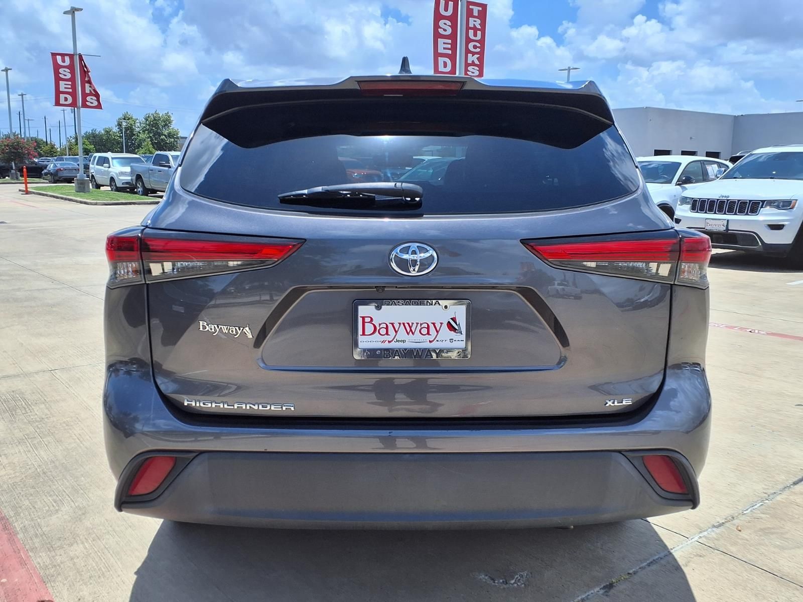 2022 Toyota Highlander XLE - 6