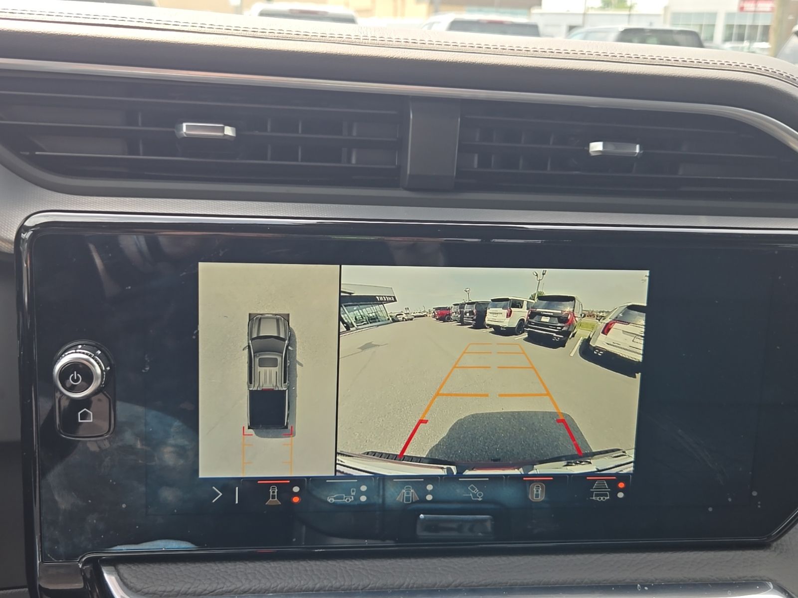 Used 2024 Red GMC Denali image 21