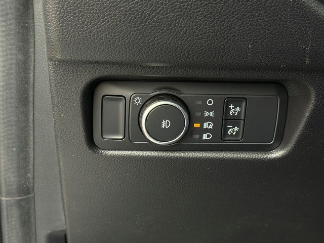 New 2026 Avalanche Ford XLT image 26