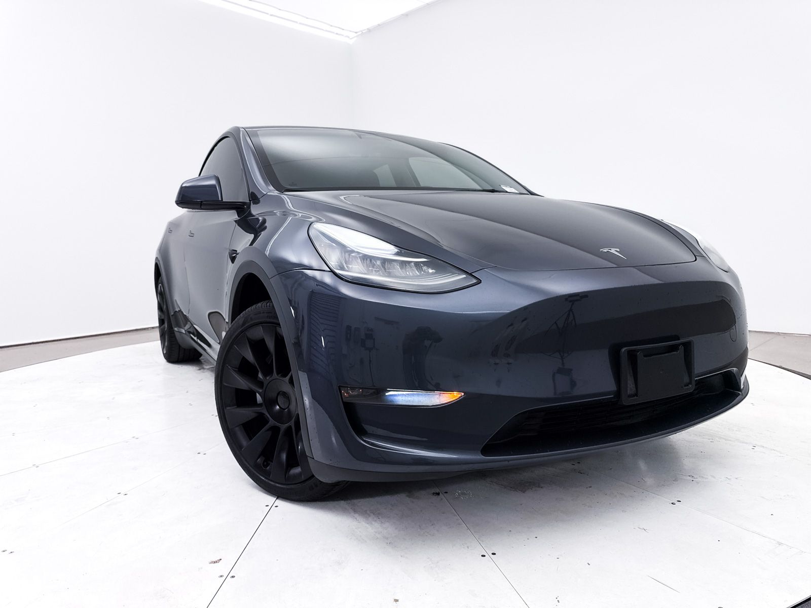 2023 Tesla Model Y Standard Range