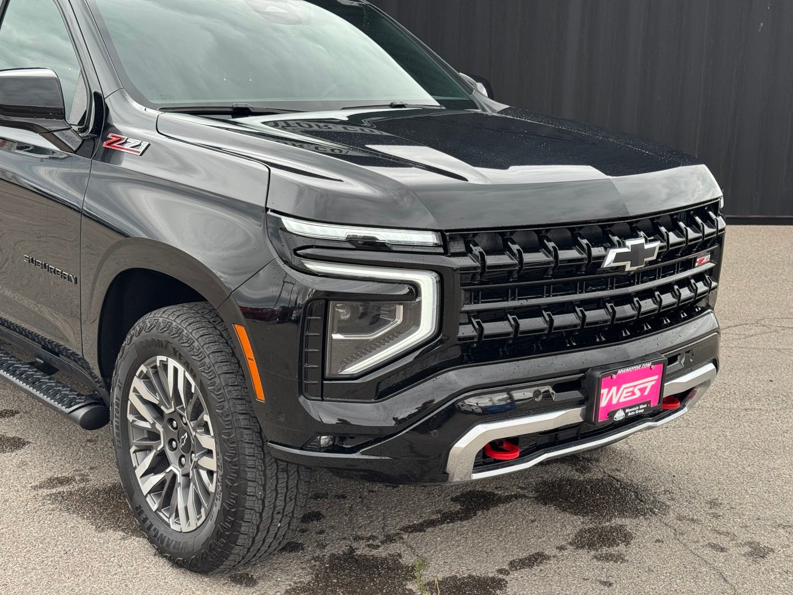 Used 2025 Chevrolet Suburban SUV