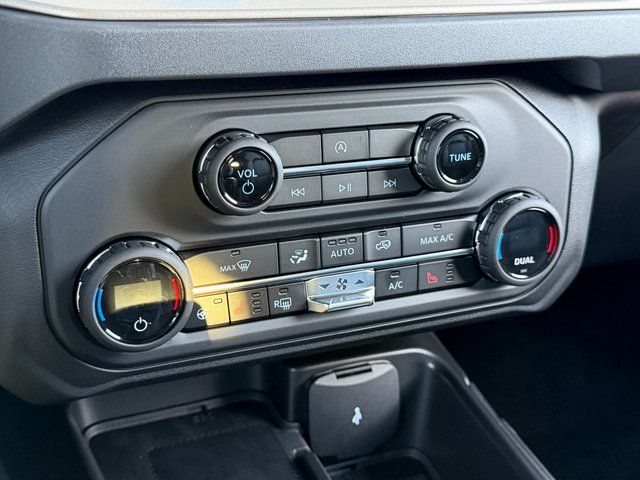New 2026 Avalanche Gray Ford Outer Banks image 26