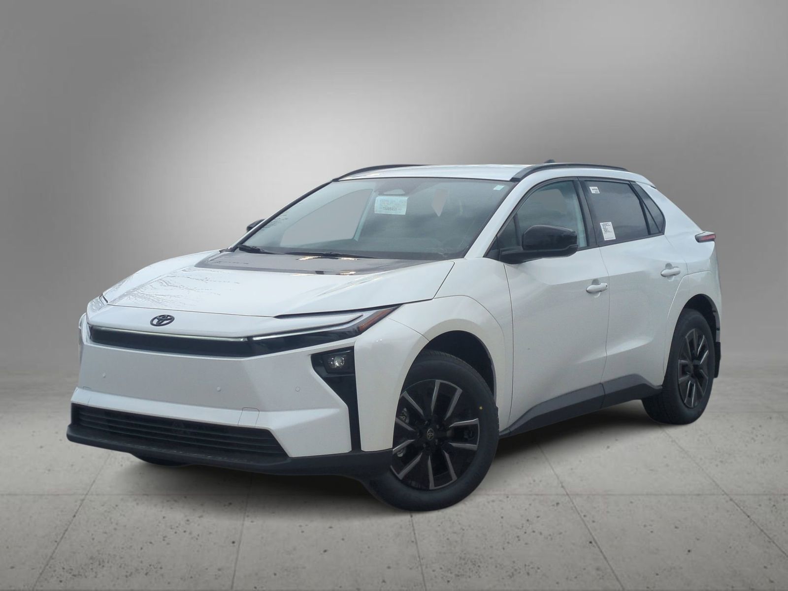 2026 Toyota bZ4X XLE AWD's photo