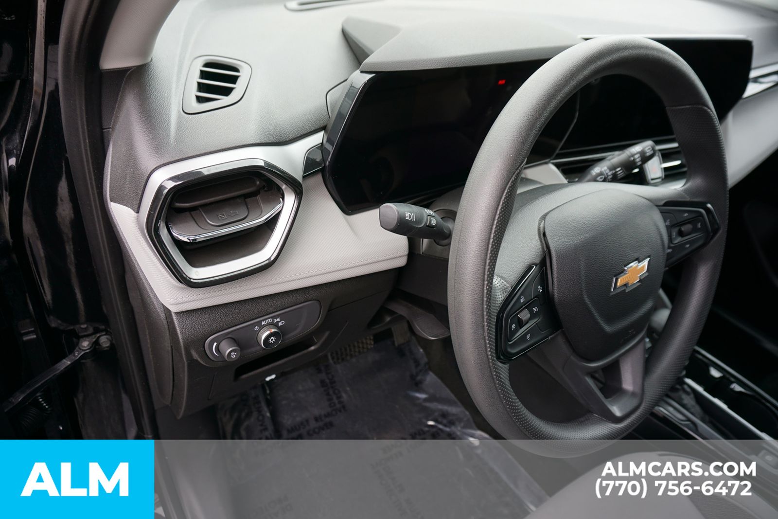 Used 2025 Black Chevrolet LT image 38
