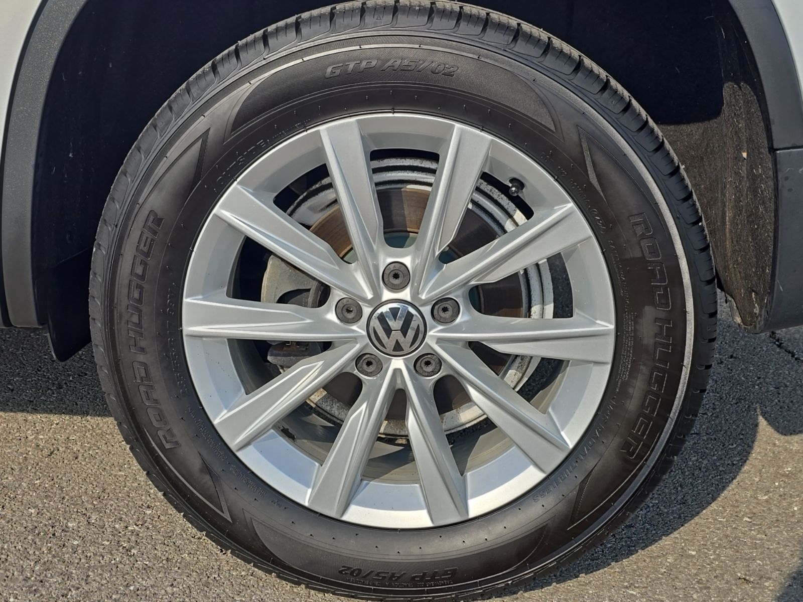 used 2014 Volkswagen Tiguan car, priced at $8,800