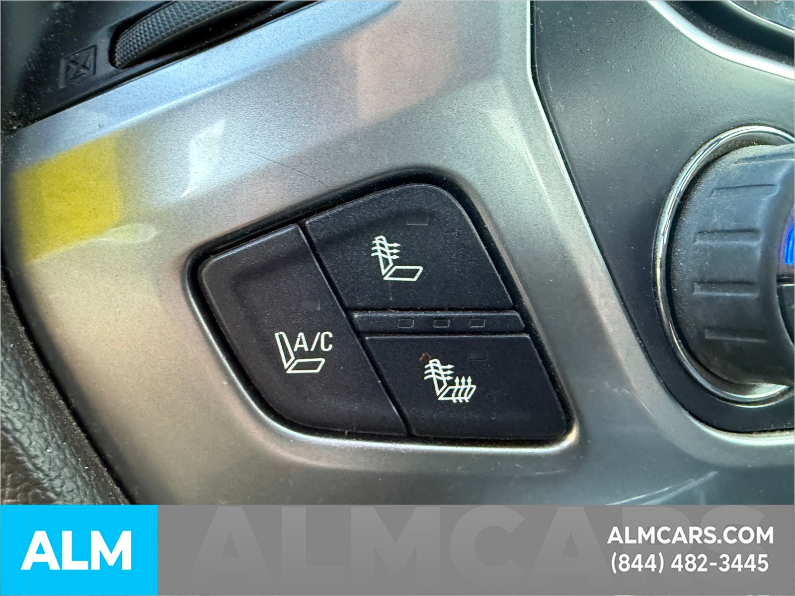 Used 2015 White Chevrolet LTZ image 22