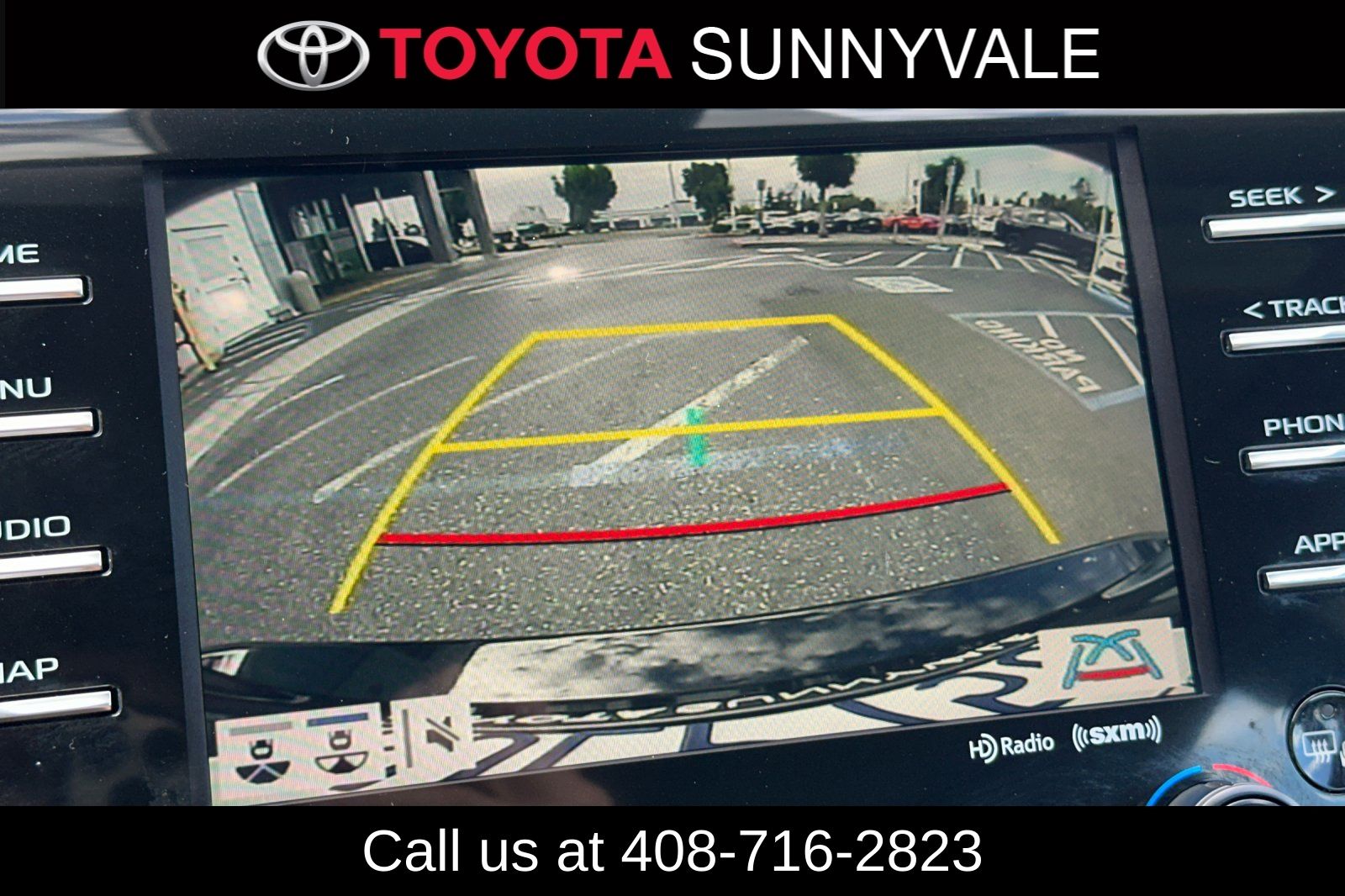 Used 2020 Toyota Camry Hybrid Sedan