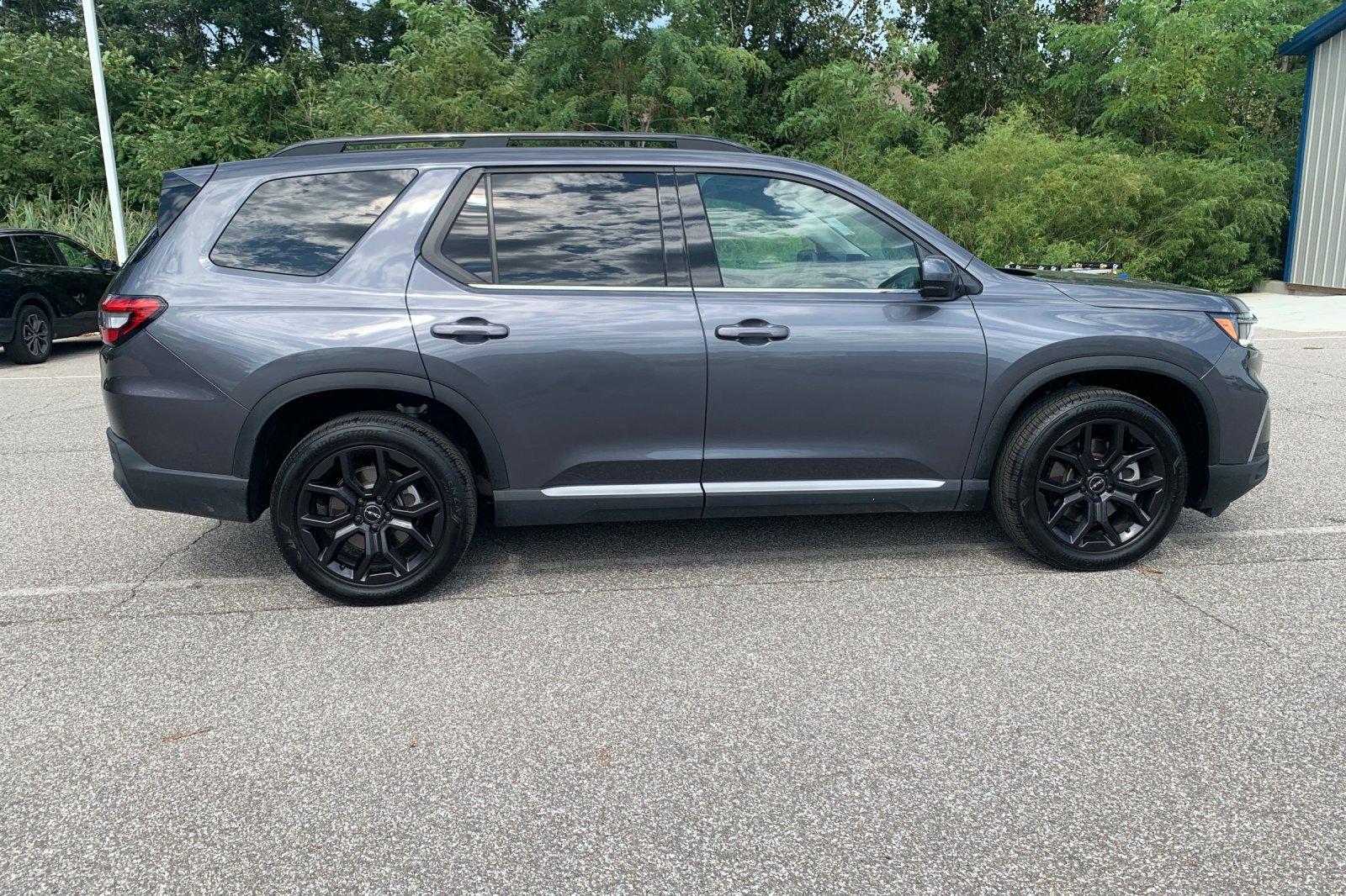 Certified Used 2025 Gray Honda Touring+ image 6