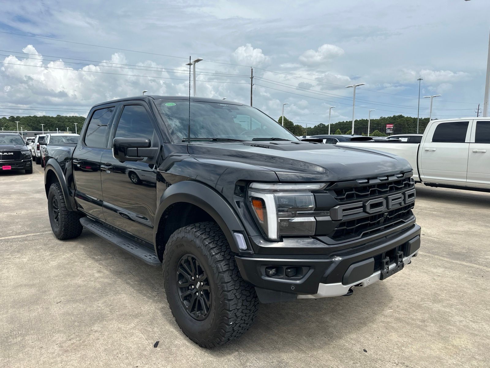 Agate Black Metallic 2025 Ford F-150 Pickup Truck Four-Wheel Drive Automatic
