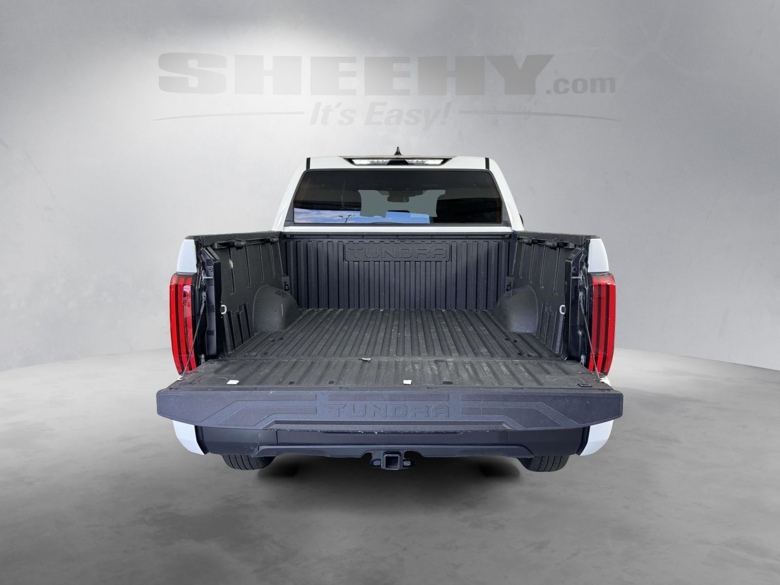Used 2025 White Toyota SR image 23