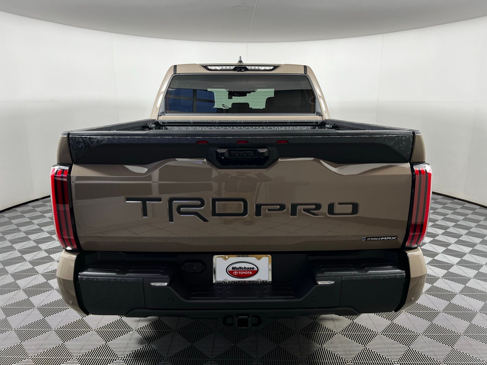 Thumbnail: 2025 Toyota Tundra - 7