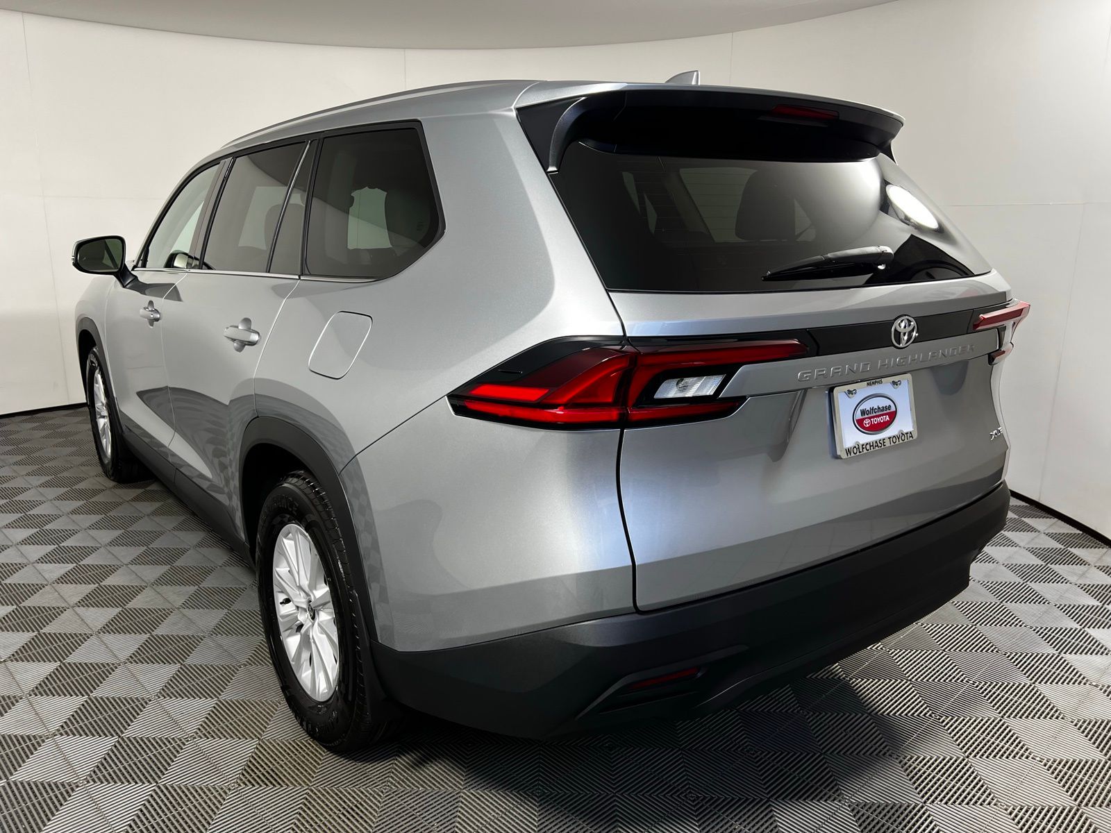 Thumbnail: 2026 Toyota Grand Highlander - 7
