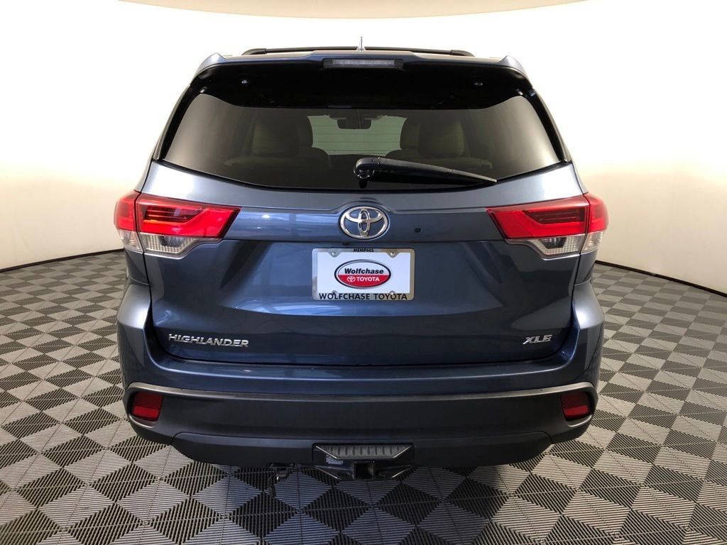 2019 Toyota Highlander XLE 6