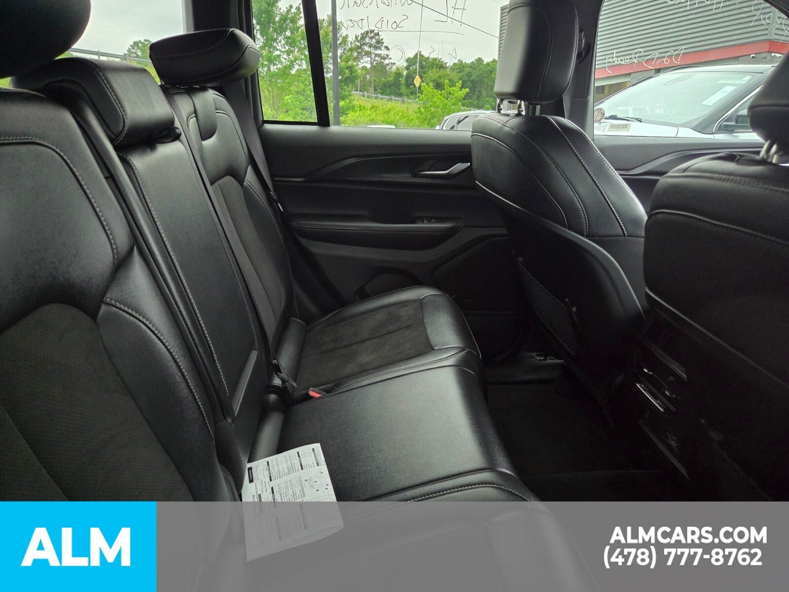 Used 2025 Black Jeep Altitude image 19