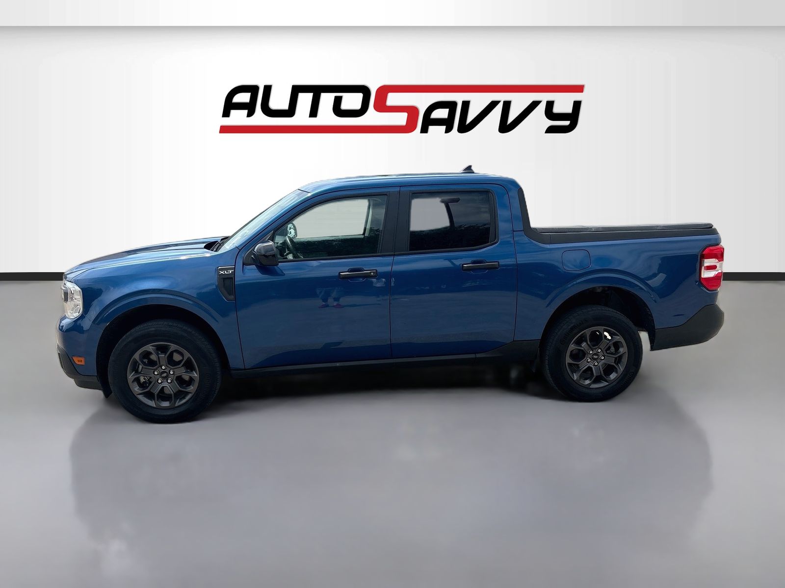 Used 2024 Blue Ford XLT image 4