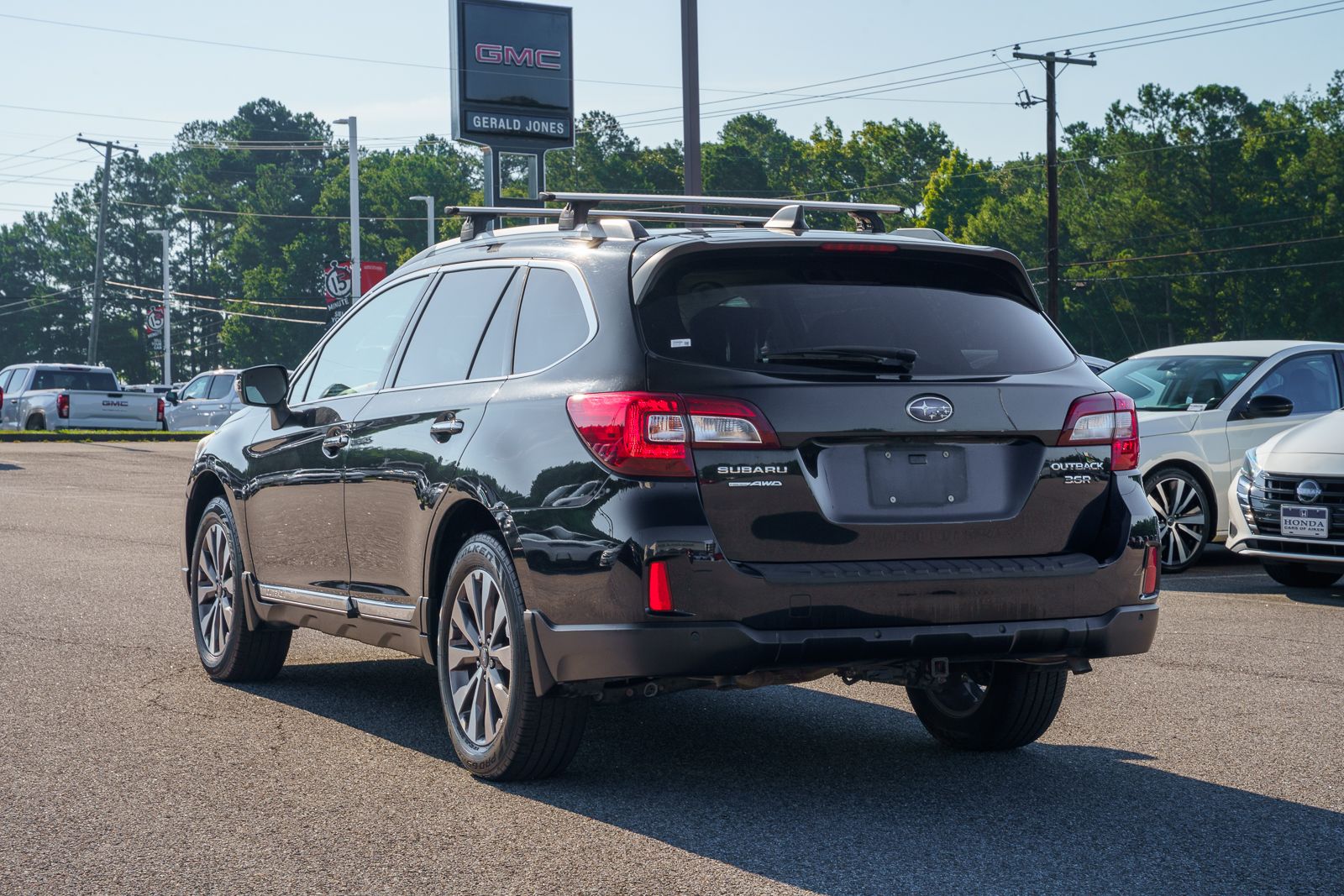Used 2017 Subaru Outback SUV