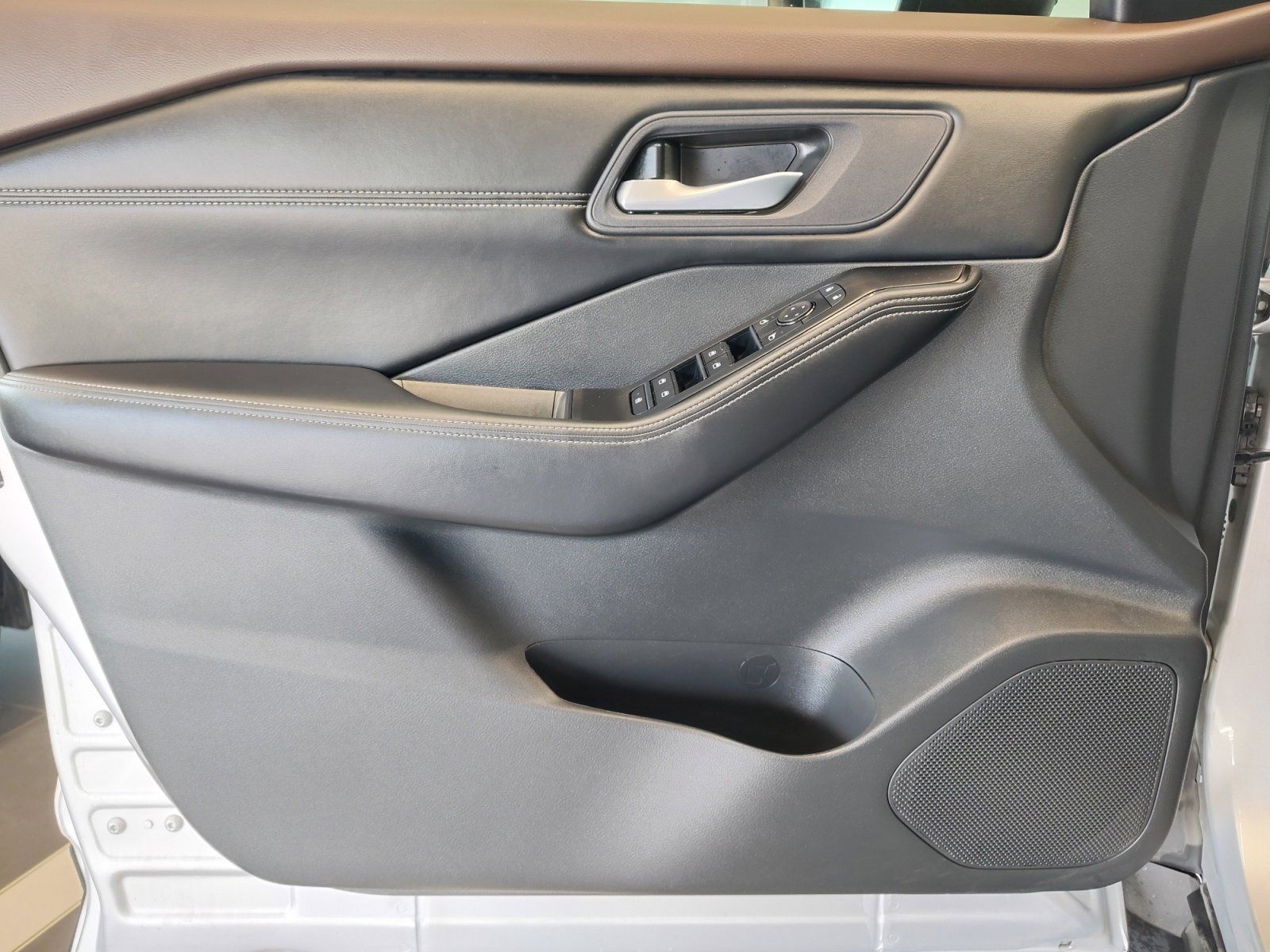 Used Car 2023 Nissan Rogue  Sv For Sale Under $25,000 In San Antonio, Texas