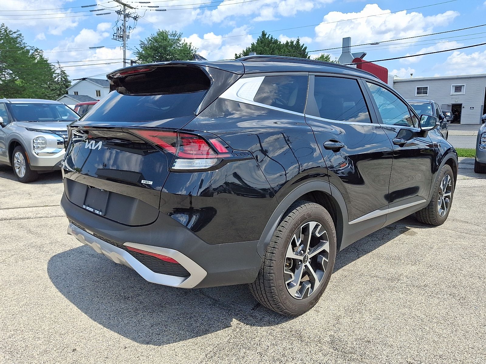 Used 2023 Kia Sportage Hybrid SUV