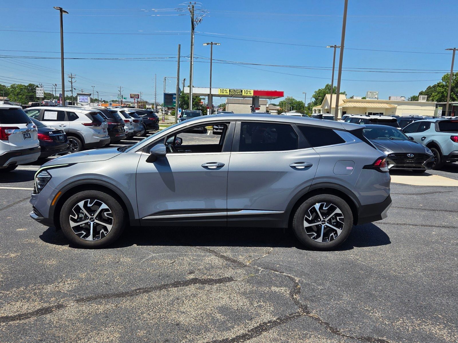 Used 2025 Silver Kia EX image 4