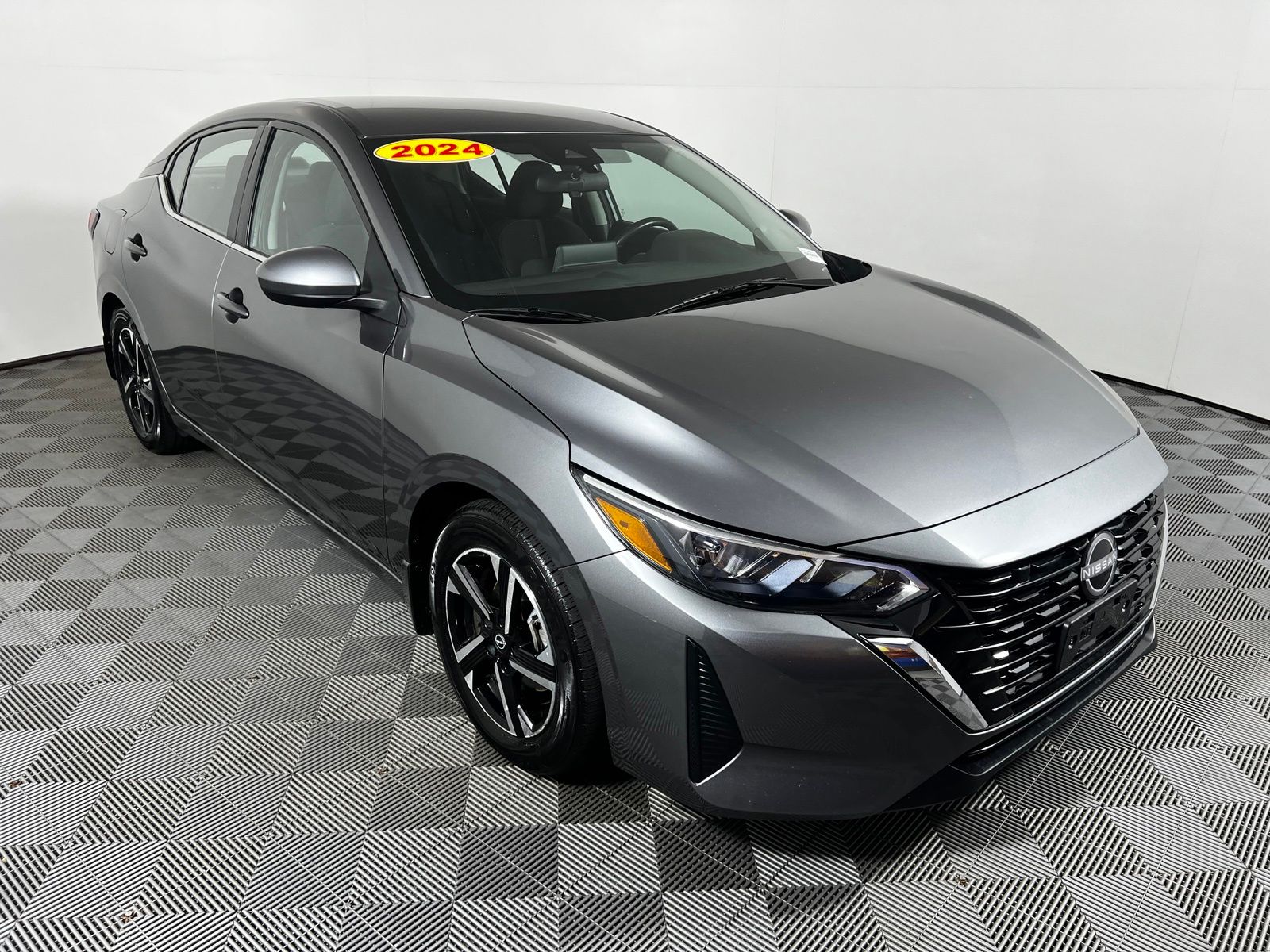Thumbnail: 2024 Nissan Sentra - 3