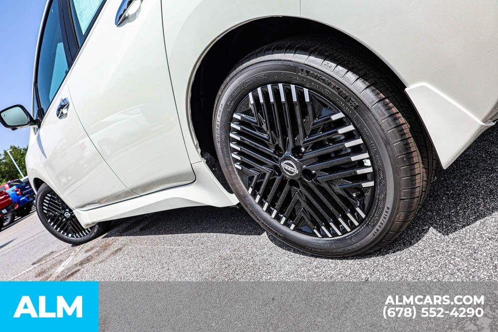 2025 Nissan Leaf SV Plus photo 12