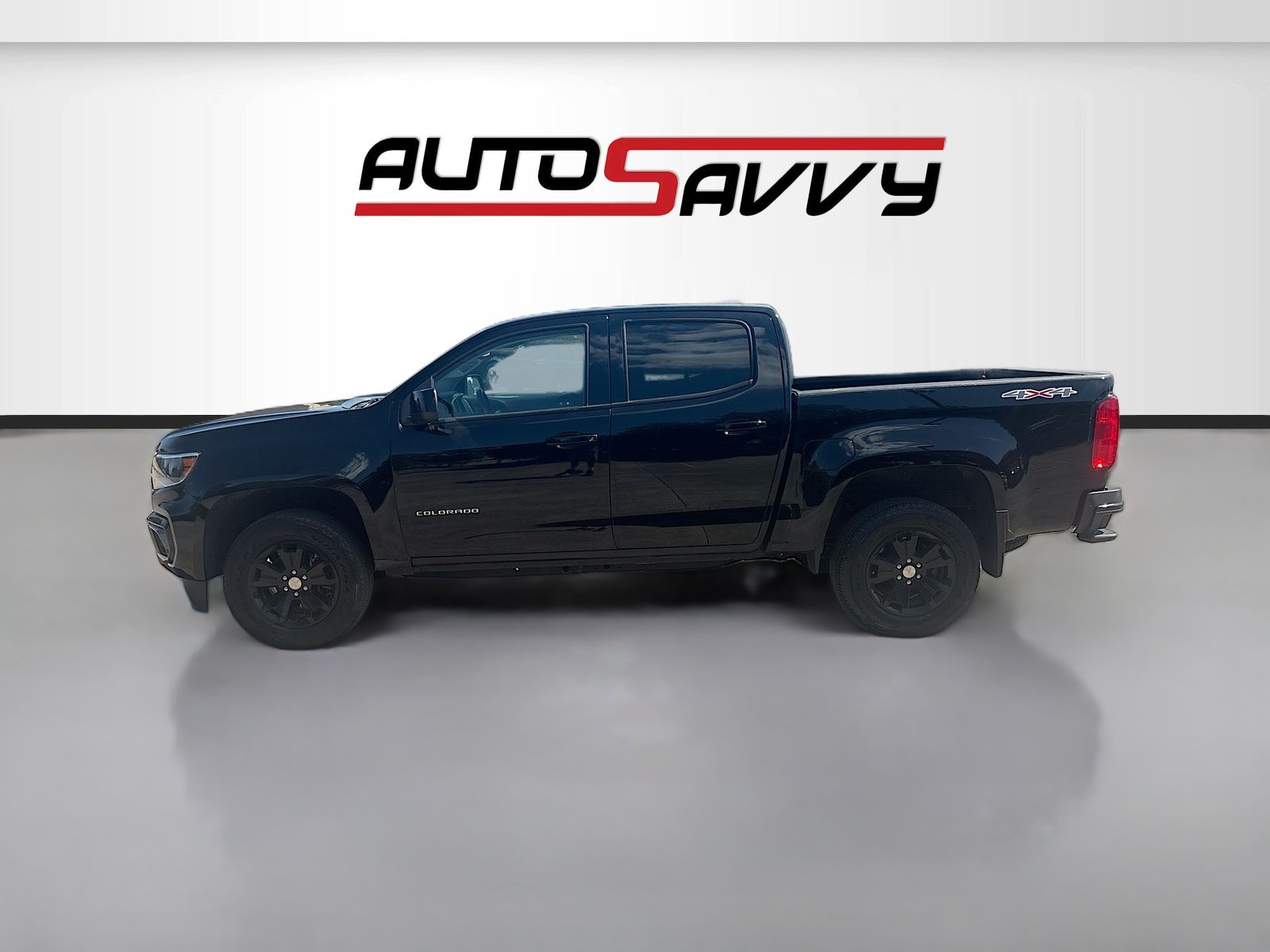 Used 2022 Black Chevrolet LT image 4