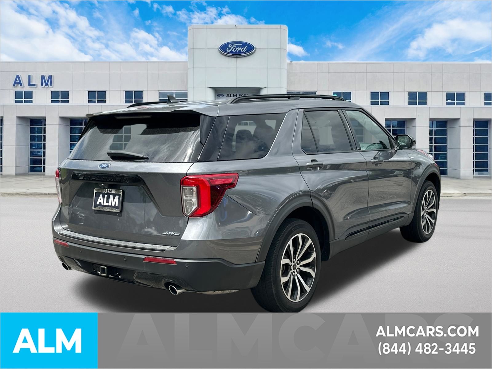 Used 2022 Carbonized Gray Metallic Ford ST-Line image 5