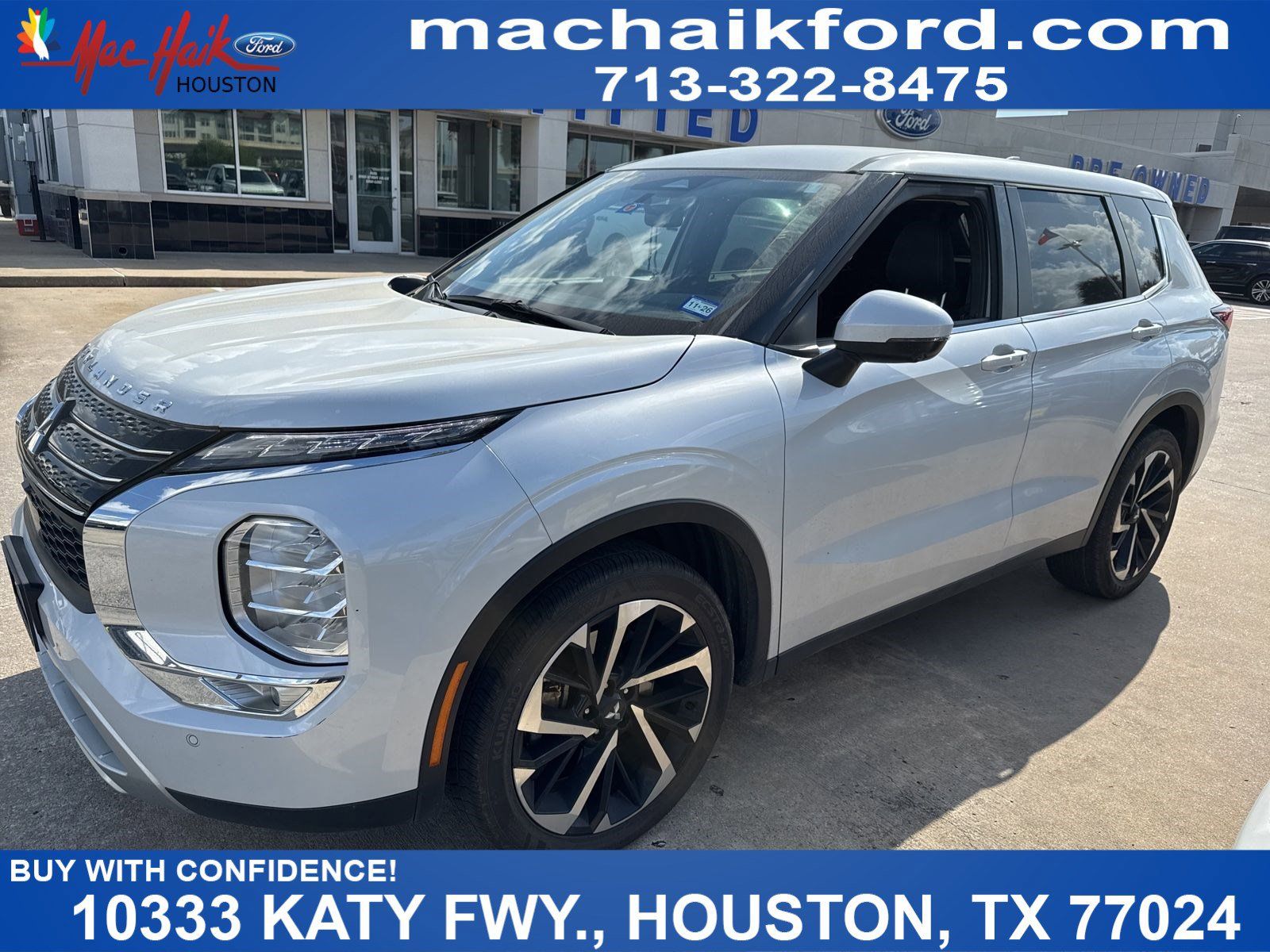 White Diamond/Black Roof 2024 Mitsubishi Outlander SE FWD SUV / Crossover Front-Wheel Drive Continuously Variable Transmission