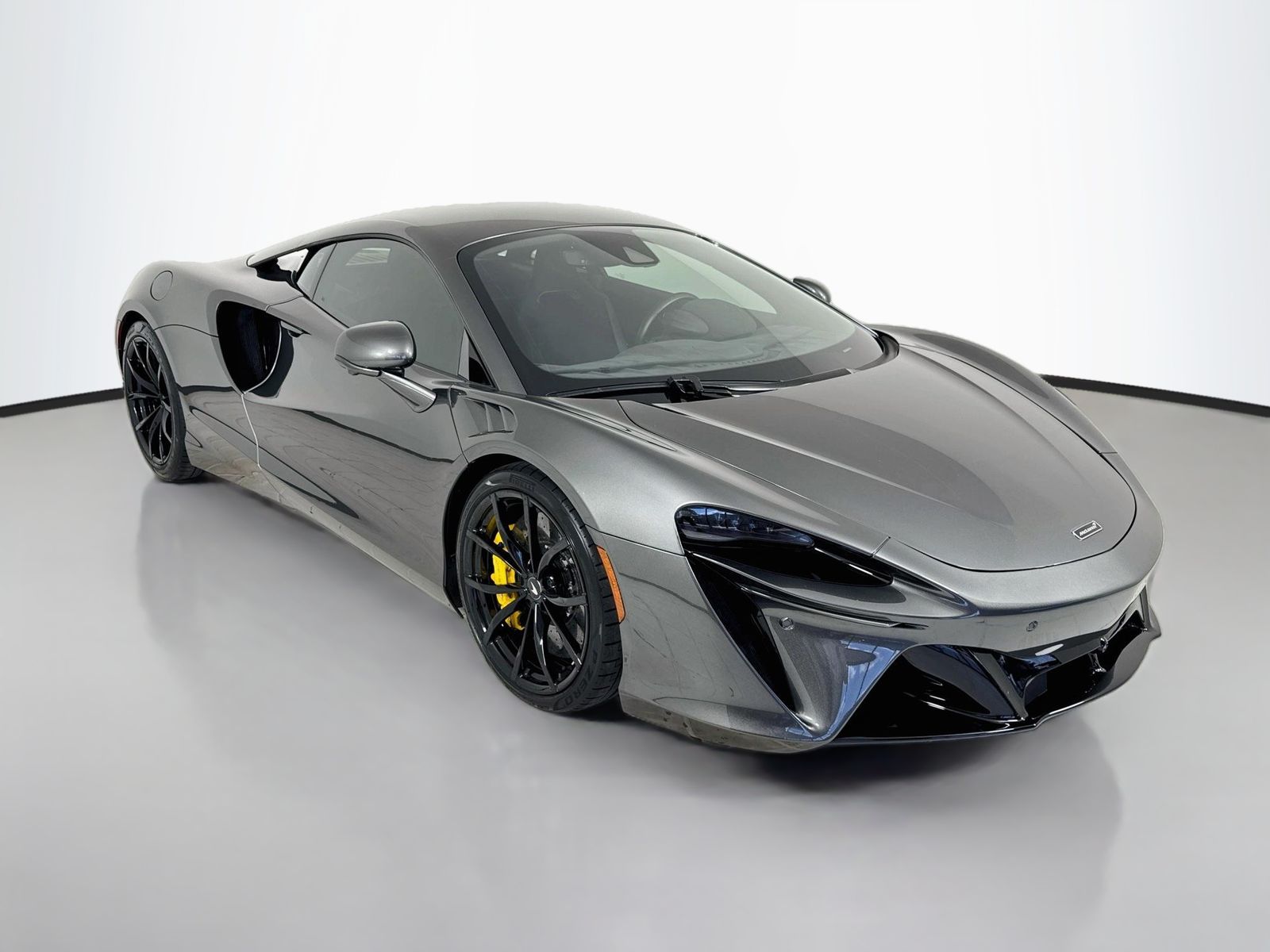 2023 McLaren Artura RWD