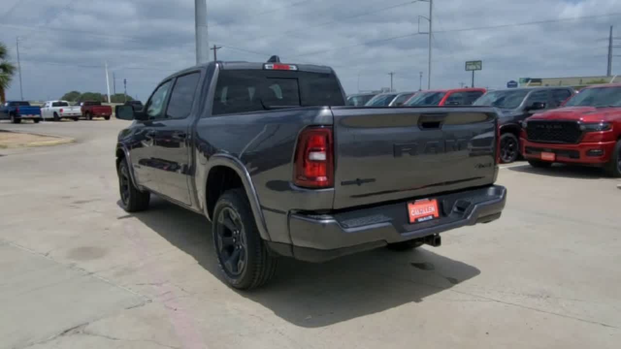 View vehicle photo 6