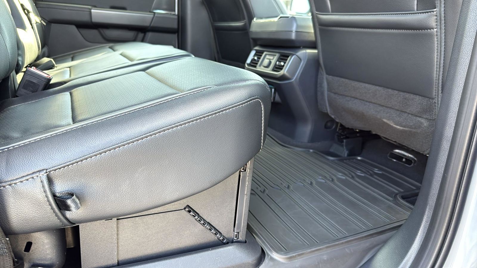 New Car 2025 Ford F-150  Lariat For Sale Under $90,000 In Austin, Texas
