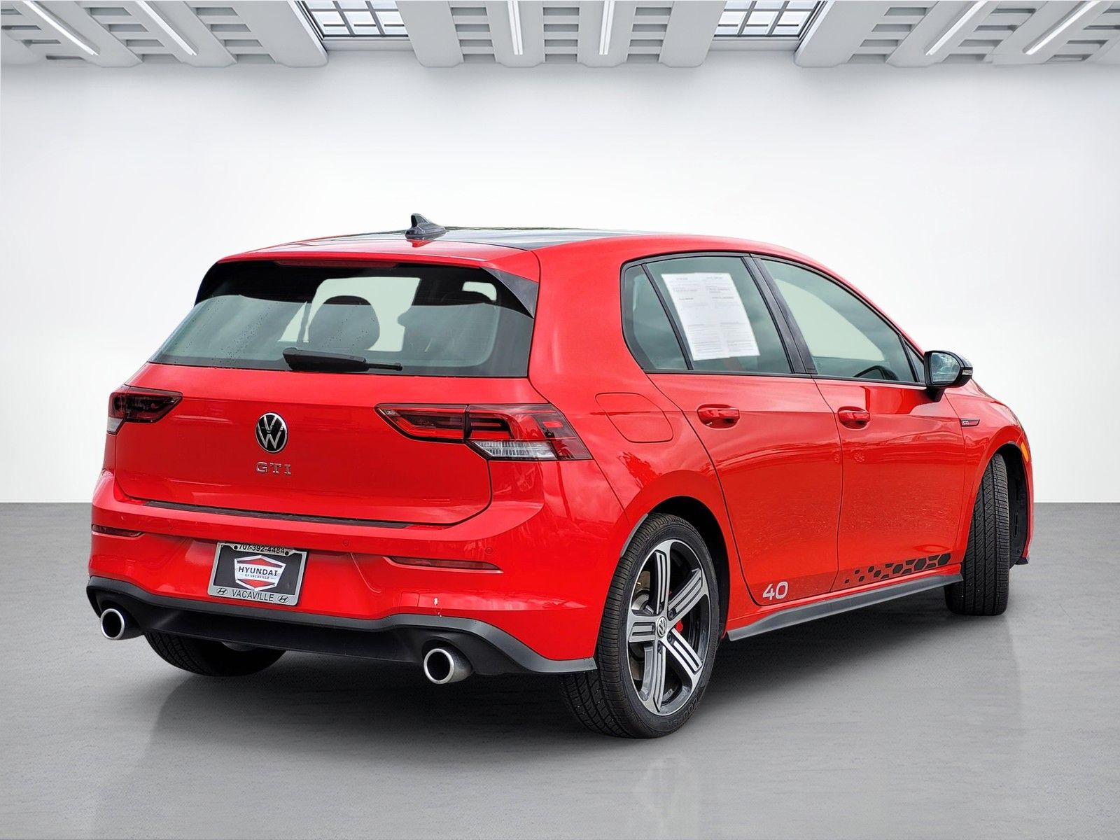 2023 Volkswagen Golf GTI 40TH Anniversary Edition - Photo 11