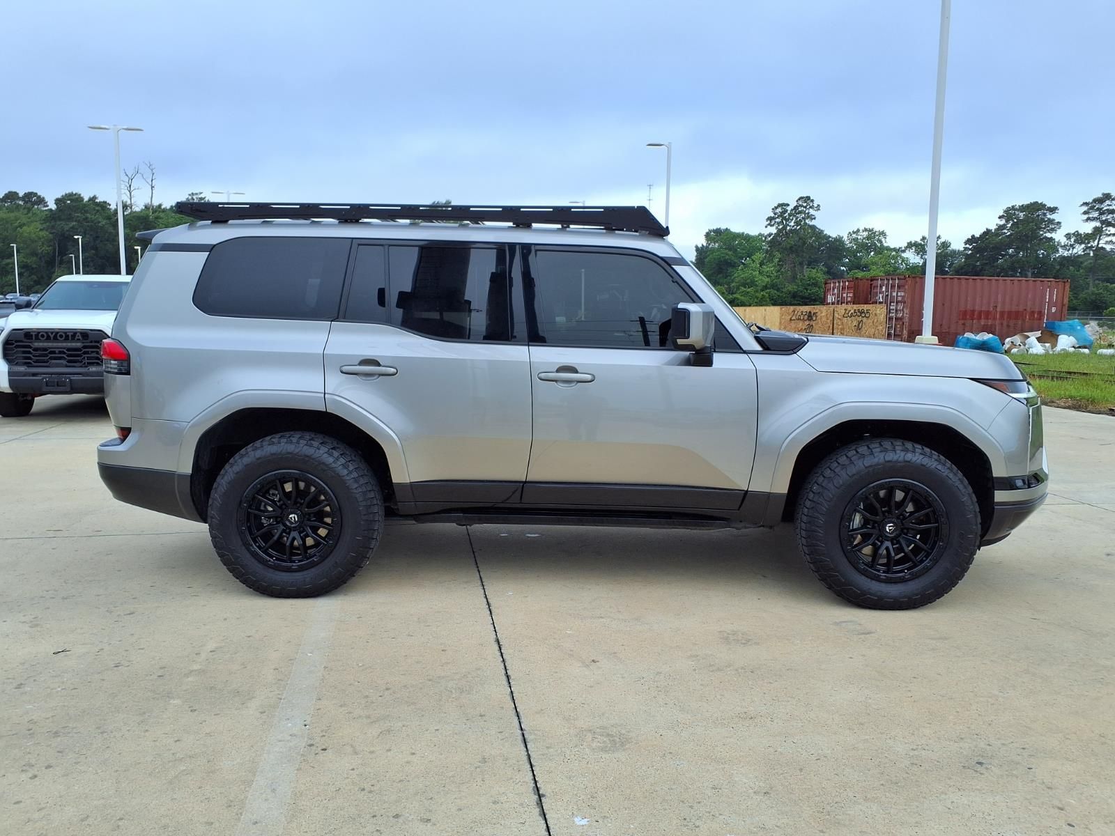 2025 Lexus GX 550 Luxury+ Silver at Gullo Toyota