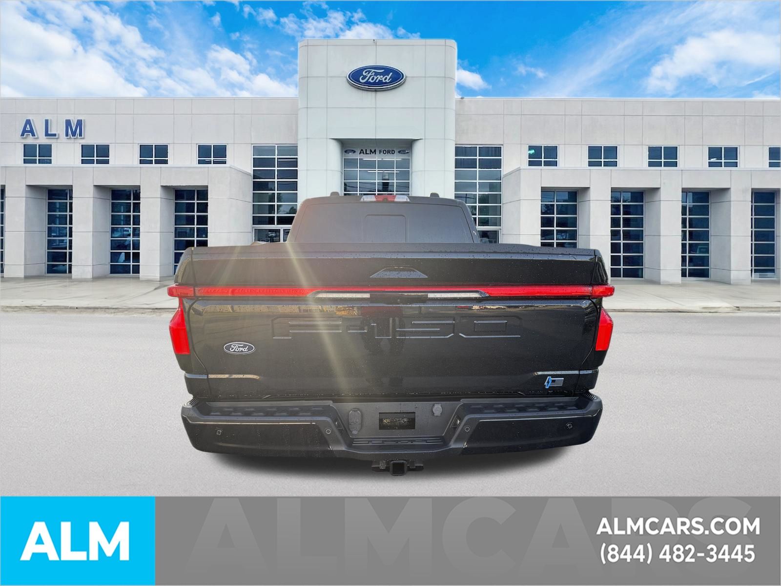 Used 2024 Black Ford Platinum image 9