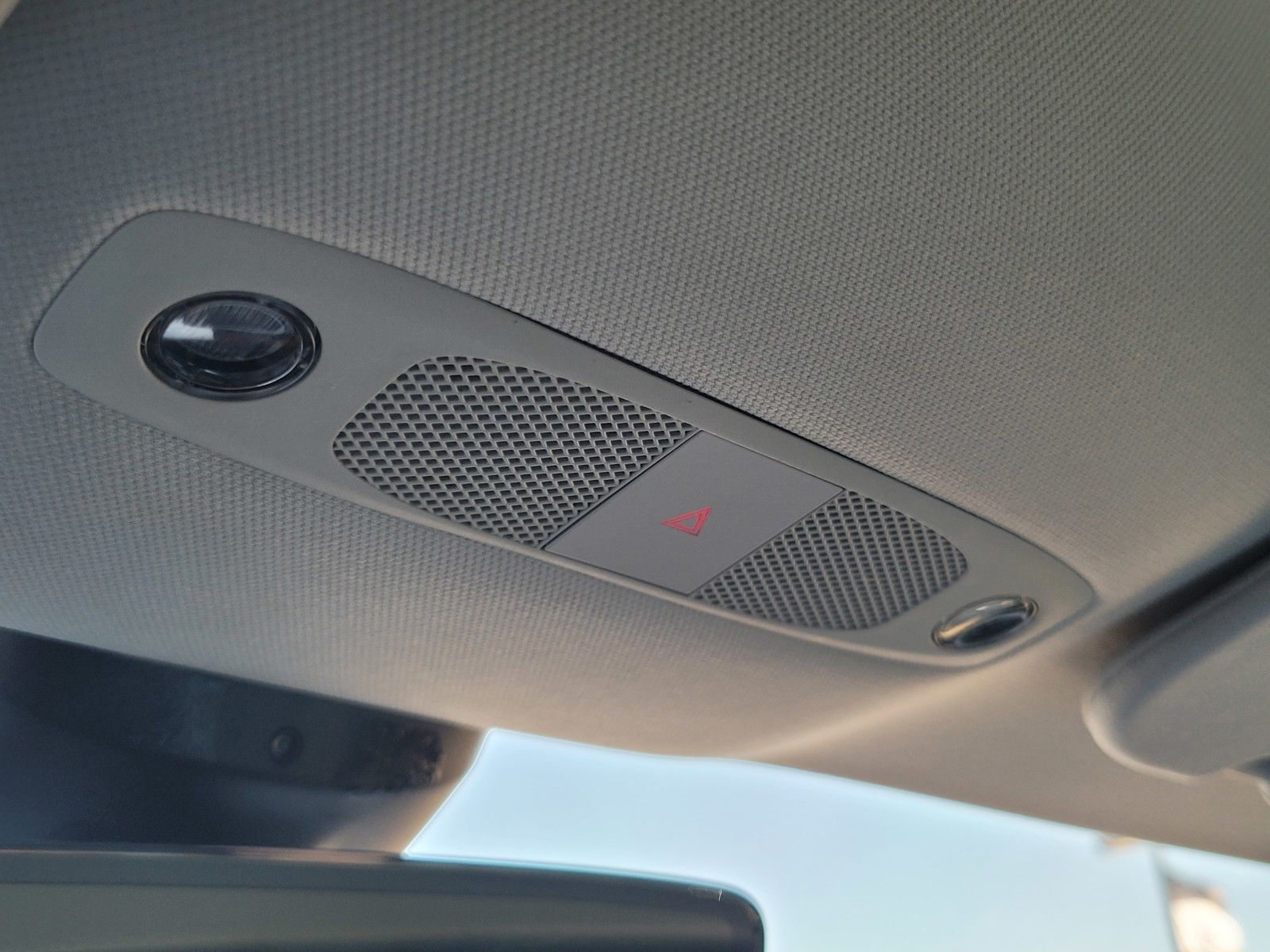 Used 2022  Tesla Performance image 26