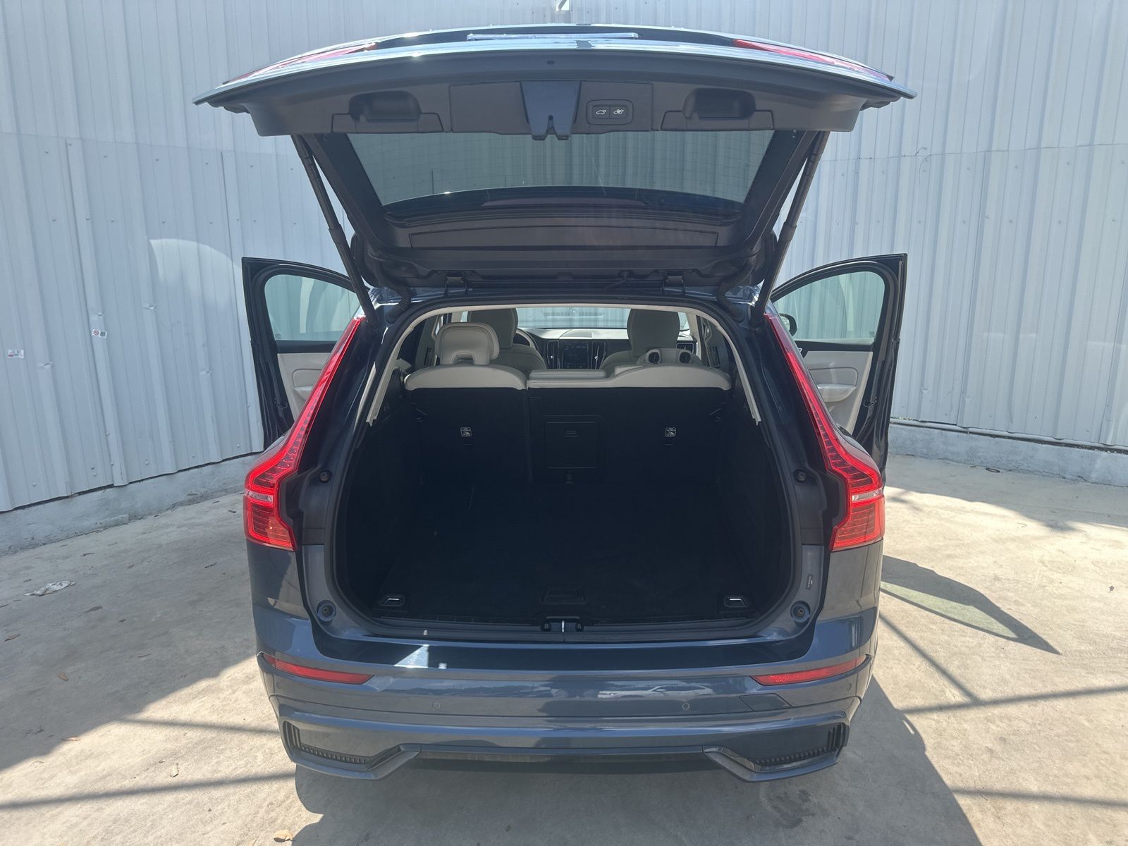 Used Car 2024 Volvo Xc60  B5 Core For Sale Under $30,000 In Austin, Texas