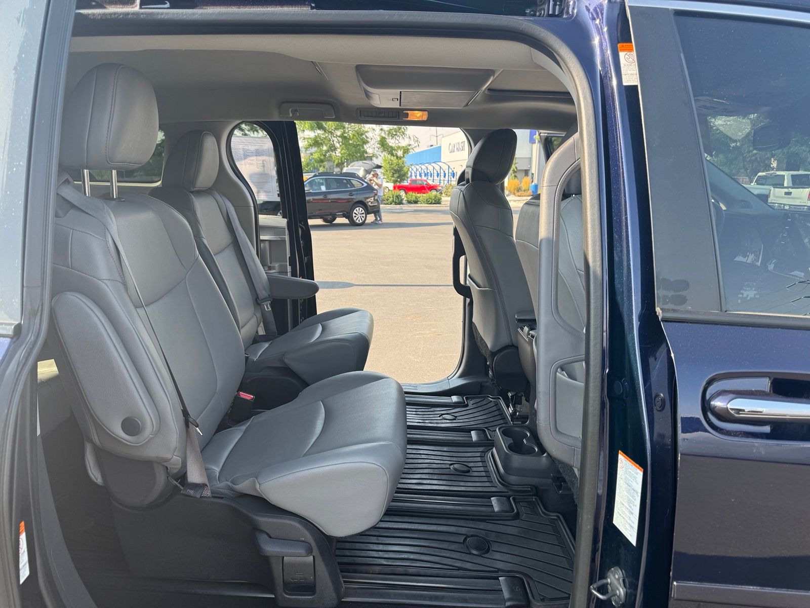 Used 2024 Toyota Sienna Van