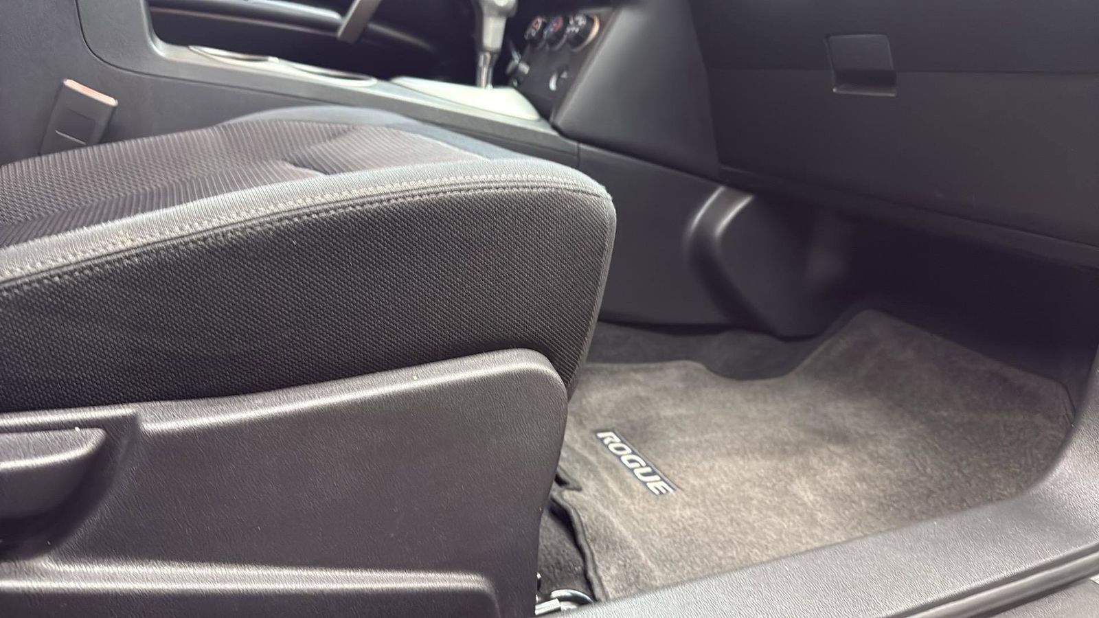 Used Car 2011 Nissan Rogue  Sv For Sale Under $10,000 In Austin, Texas