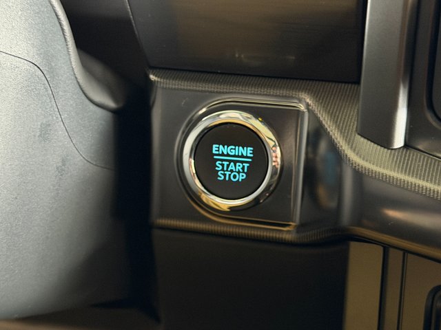 New 2026 Agate Black Metallic Ford Lariat image 31