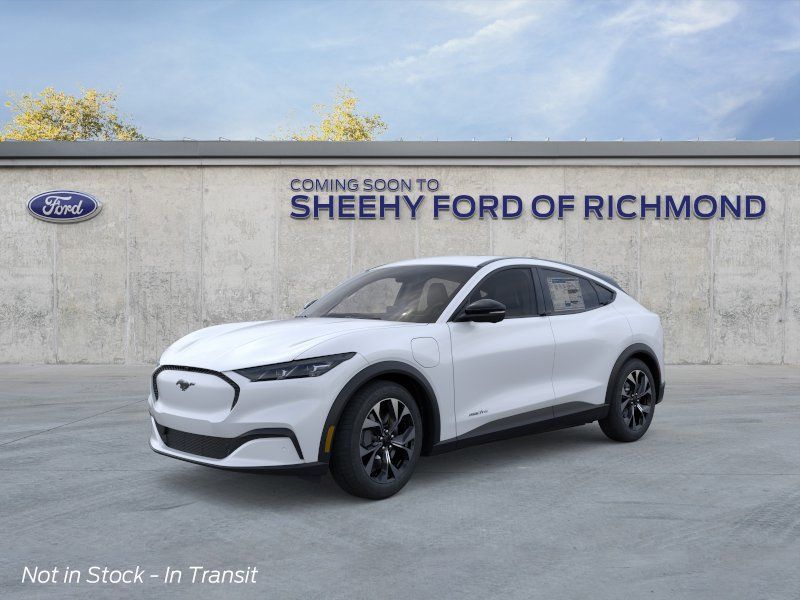 New 2026 Star White Metallic Tri-coat Ford Select image 2